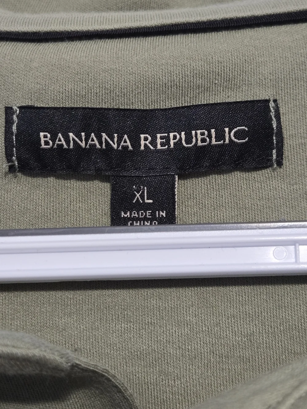 Banana Republic Men's XL Long Sleeve Polo Shirt 100% Cotton Olive Green